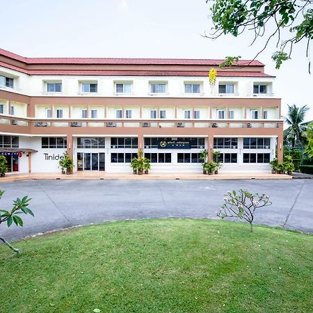 Tinidee Hotel Ranong Exterior foto