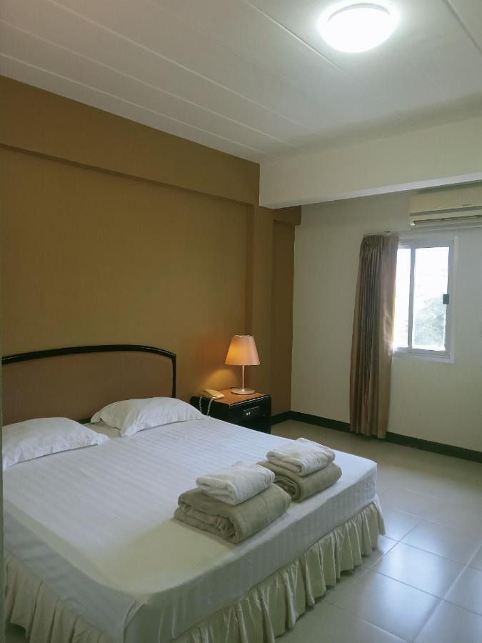Tinidee Hotel Ranong Exterior foto