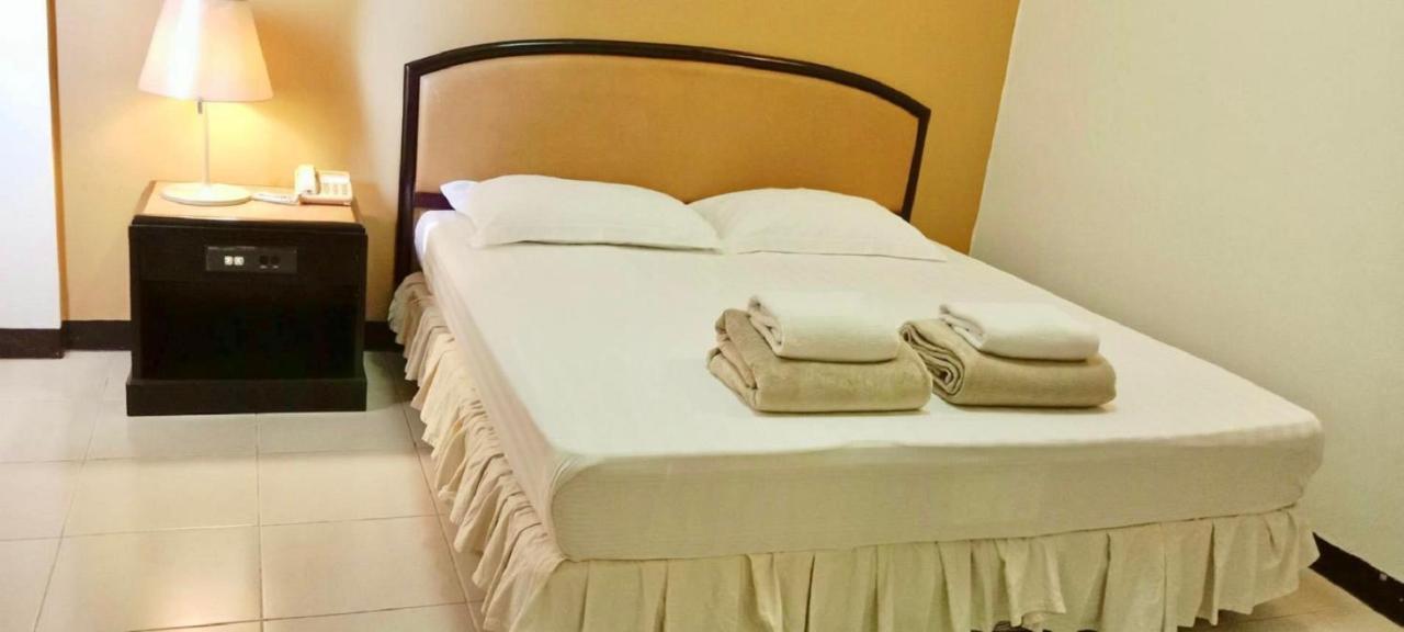 Tinidee Hotel Ranong Exterior foto