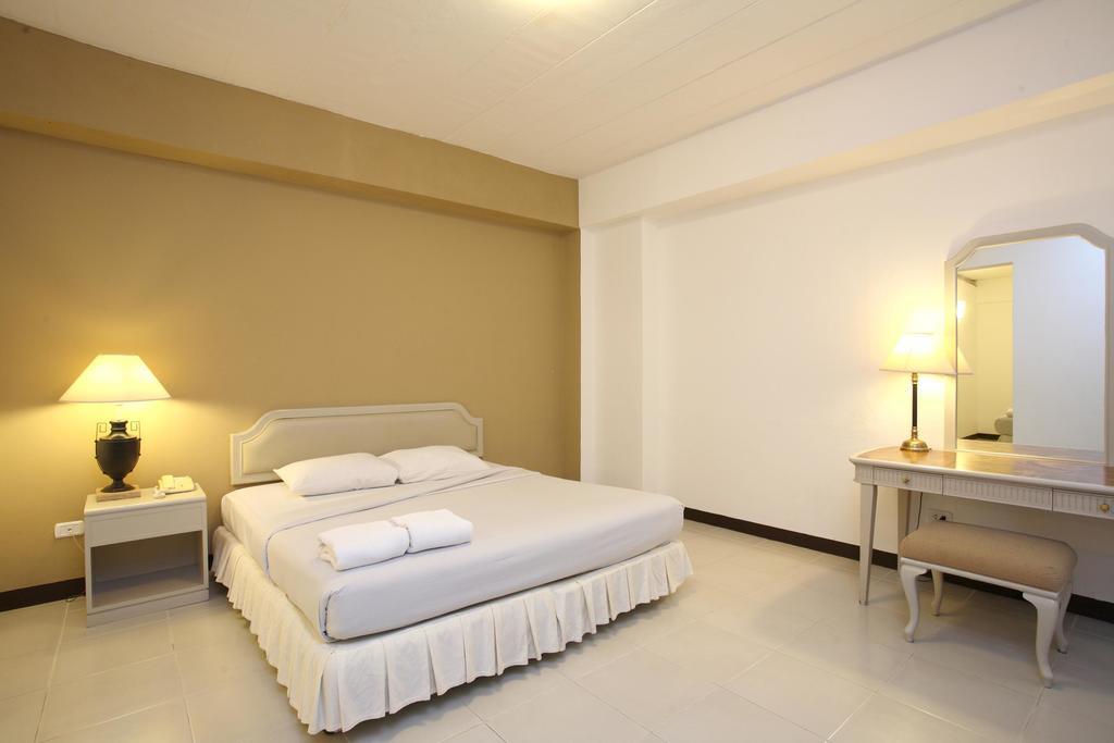 Tinidee Hotel Ranong Exterior foto